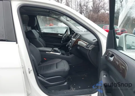 2013 Mercedes-Benz Ml 350 4Matic z USA, uszkodzony, nr VIN 4JGDA5HB5DA220490